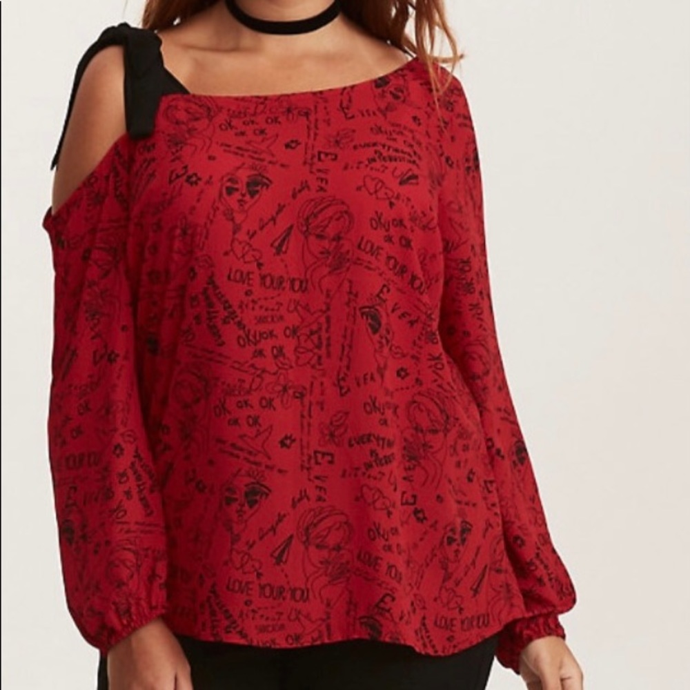 Torrid red verbiage print bow one shoulder top 4X